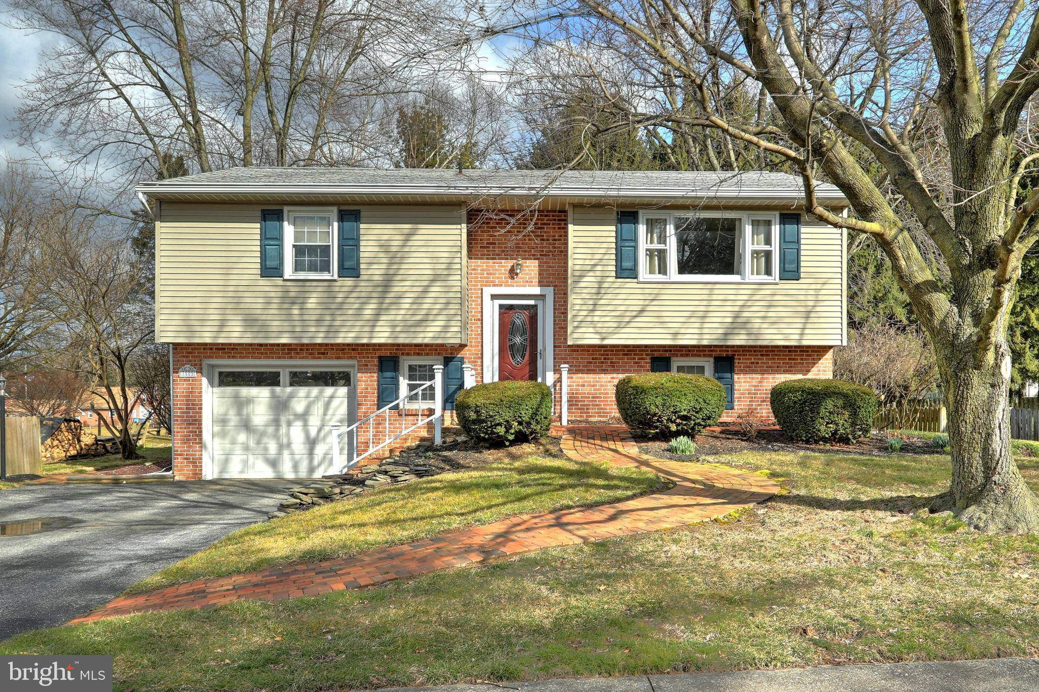 York, PA 17402,3505 CRANMERE LN