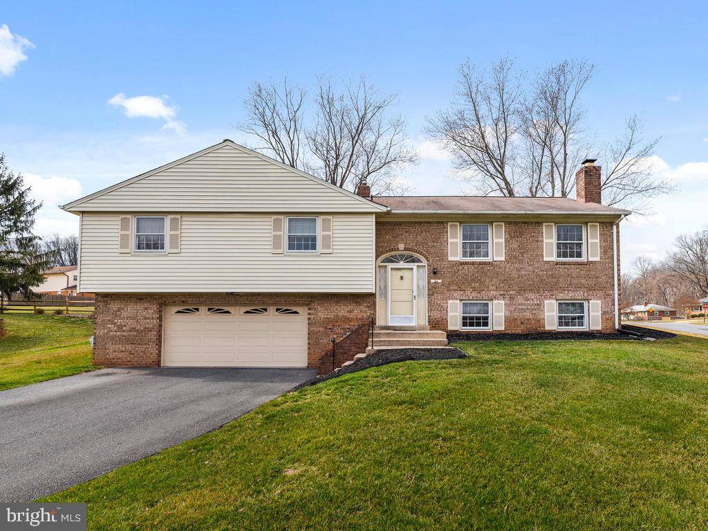 Olney, MD 20832,10 ASHLAND BROOKE CT