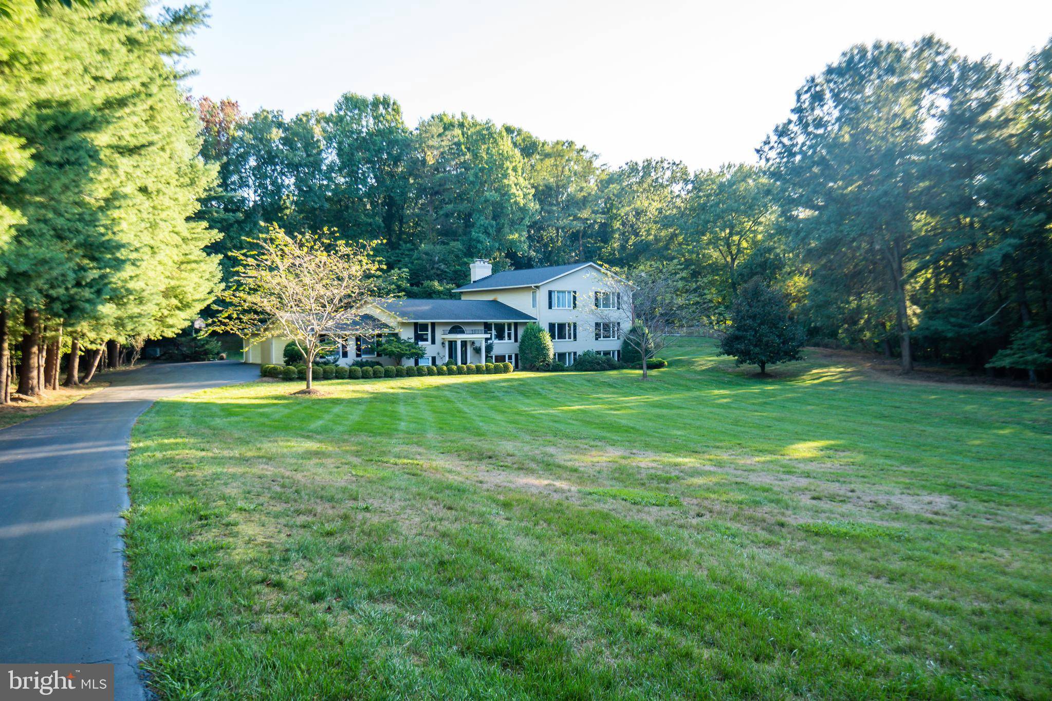 Mclean, VA 22102,1017 GALIUM CT