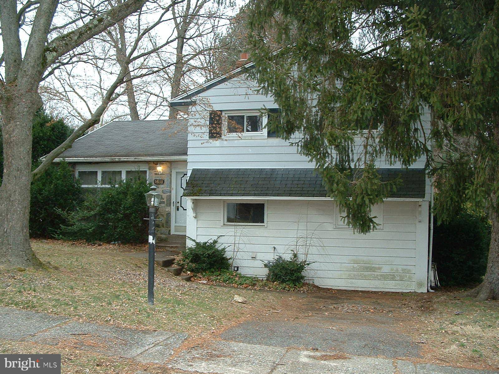 Havertown, PA 19083,1611 ROSE GLEN RD