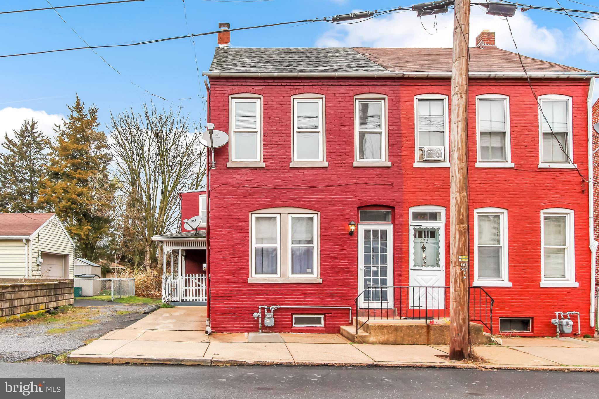 Columbia, PA 17512,821 BLUNSTON ST