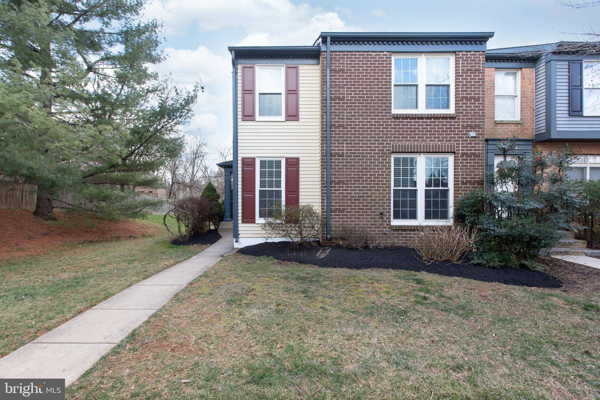 Rockville, MD 20850,10622 TUPPENCE CT