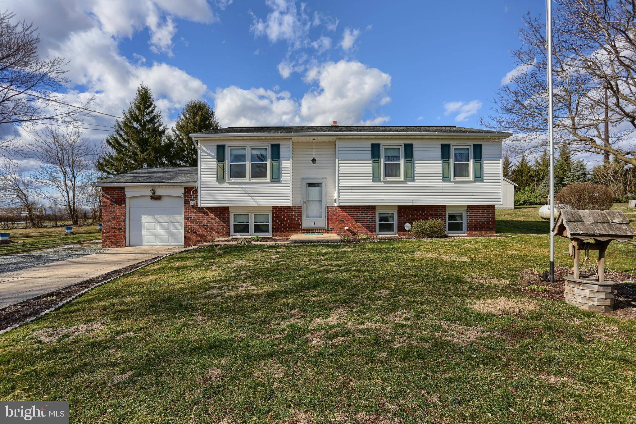 Marietta, PA 17547,15 PAJILL DR