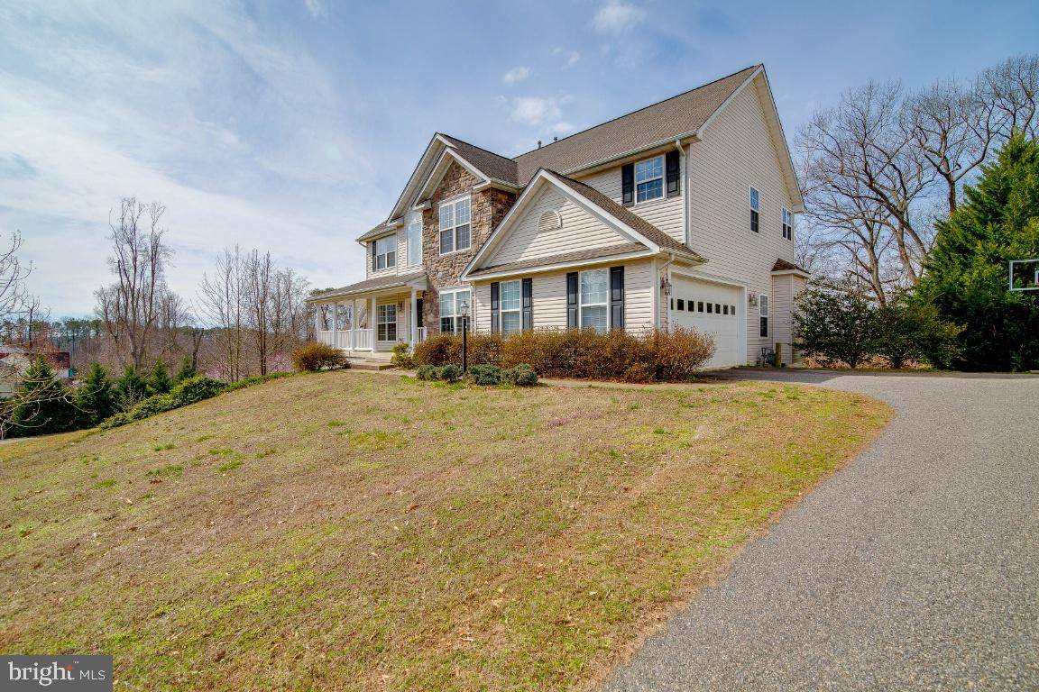 Fredericksburg, VA 22405,6 TOWERING OAKS DR