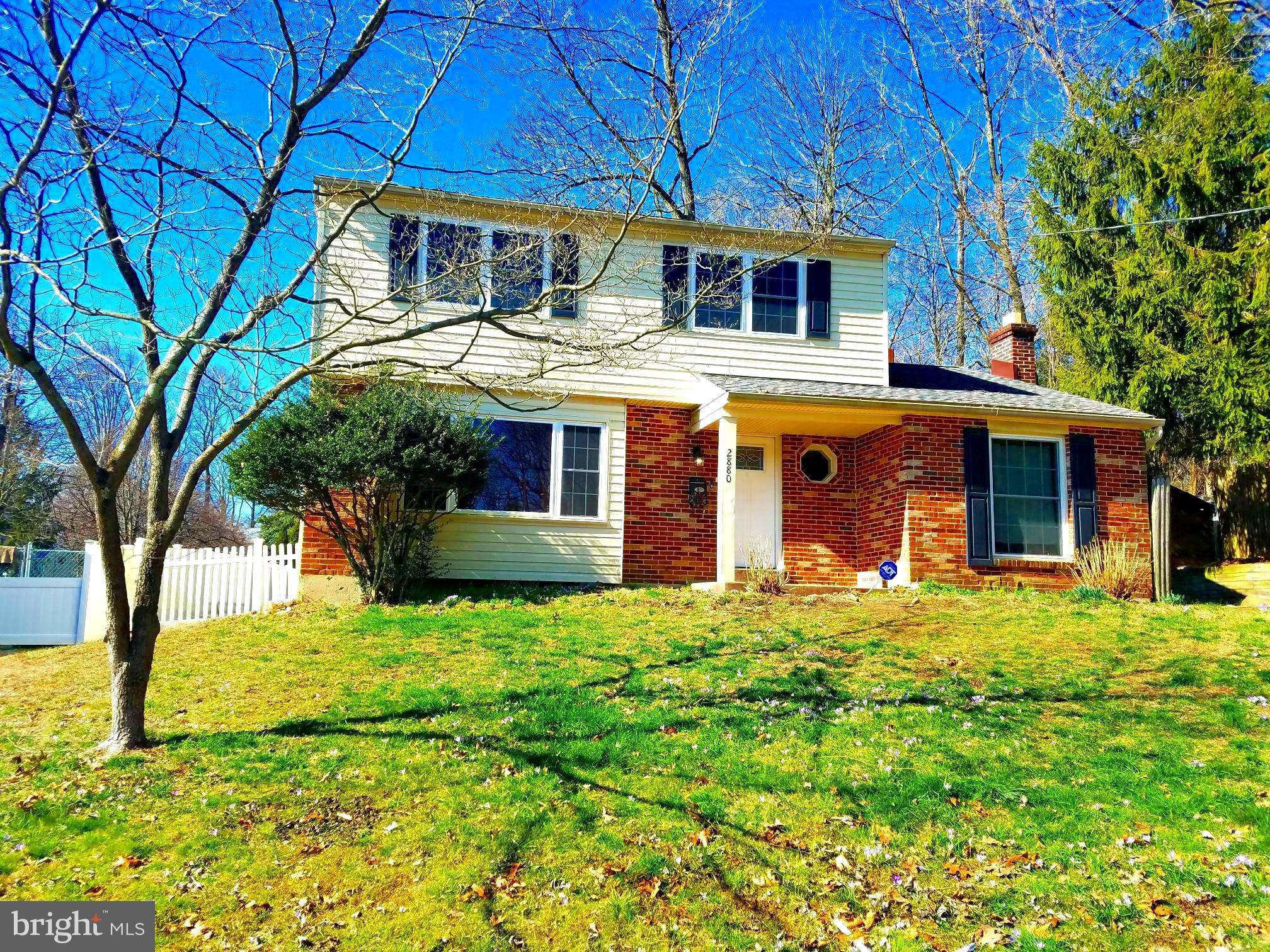 Aston, PA 19014,2880 SURREY LN