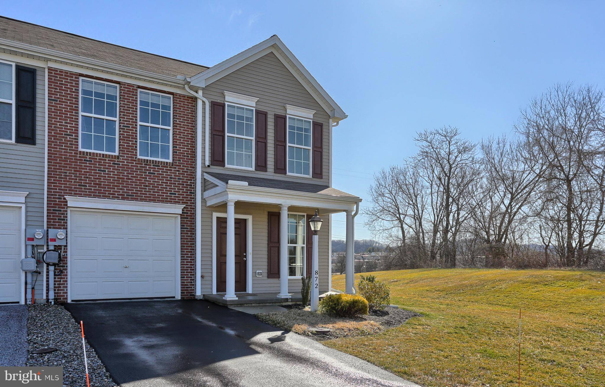 Hummelstown, PA 17036,872 WHITETAIL DR