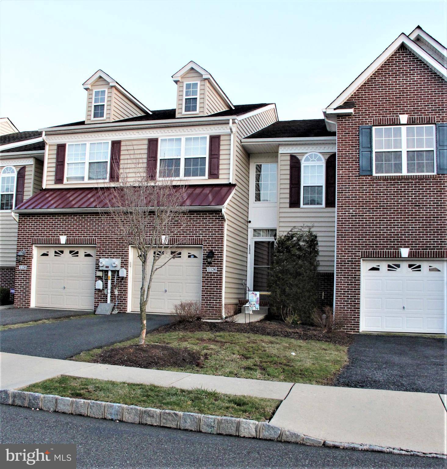 Pennsburg, PA 18073,1126 ROSEMONT TER