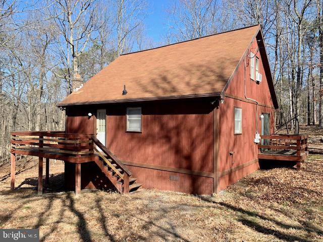 Berkeley Springs, WV 25411,671 PLUM TREE LN