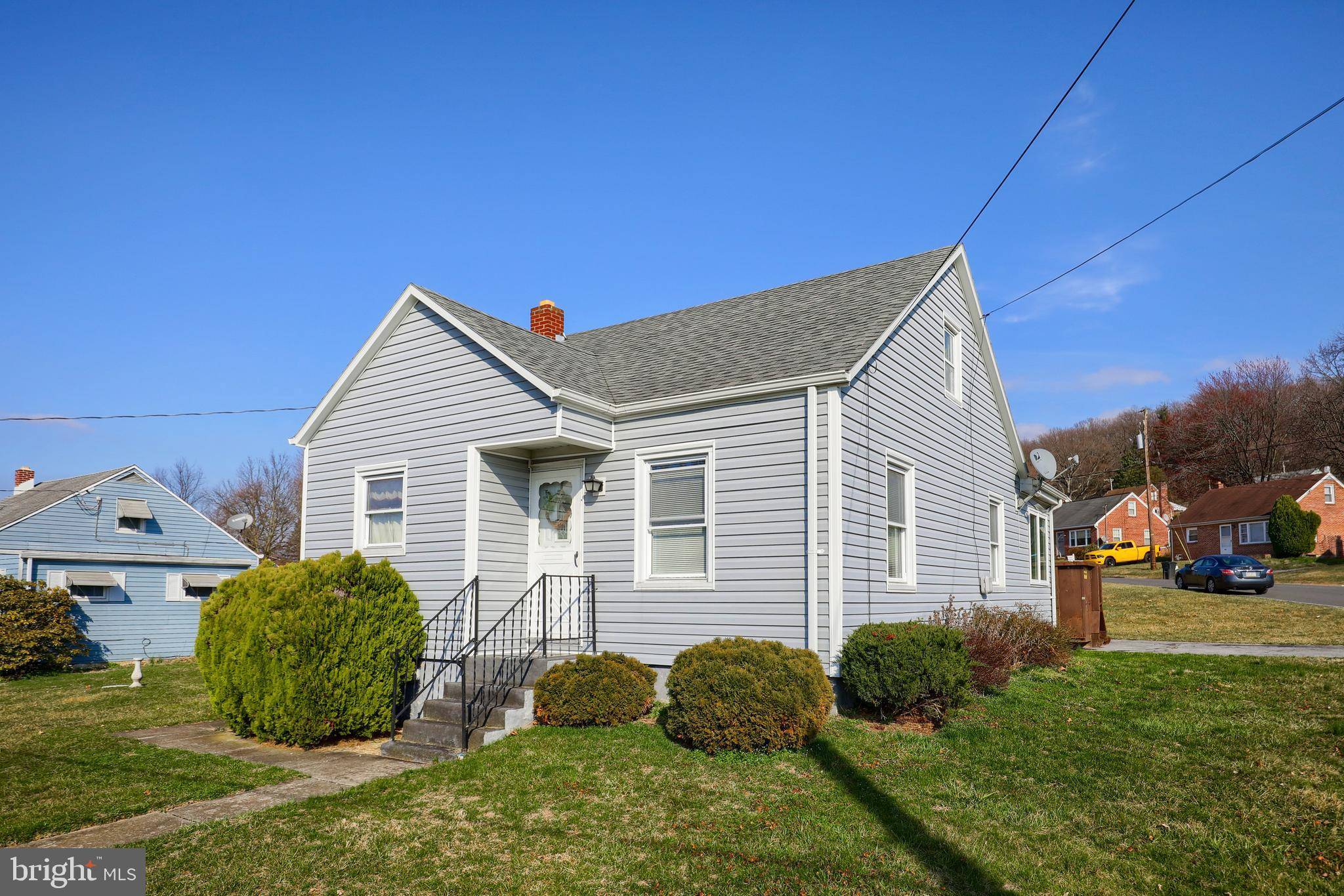 York, PA 17406,2565 MAYFIELD ST