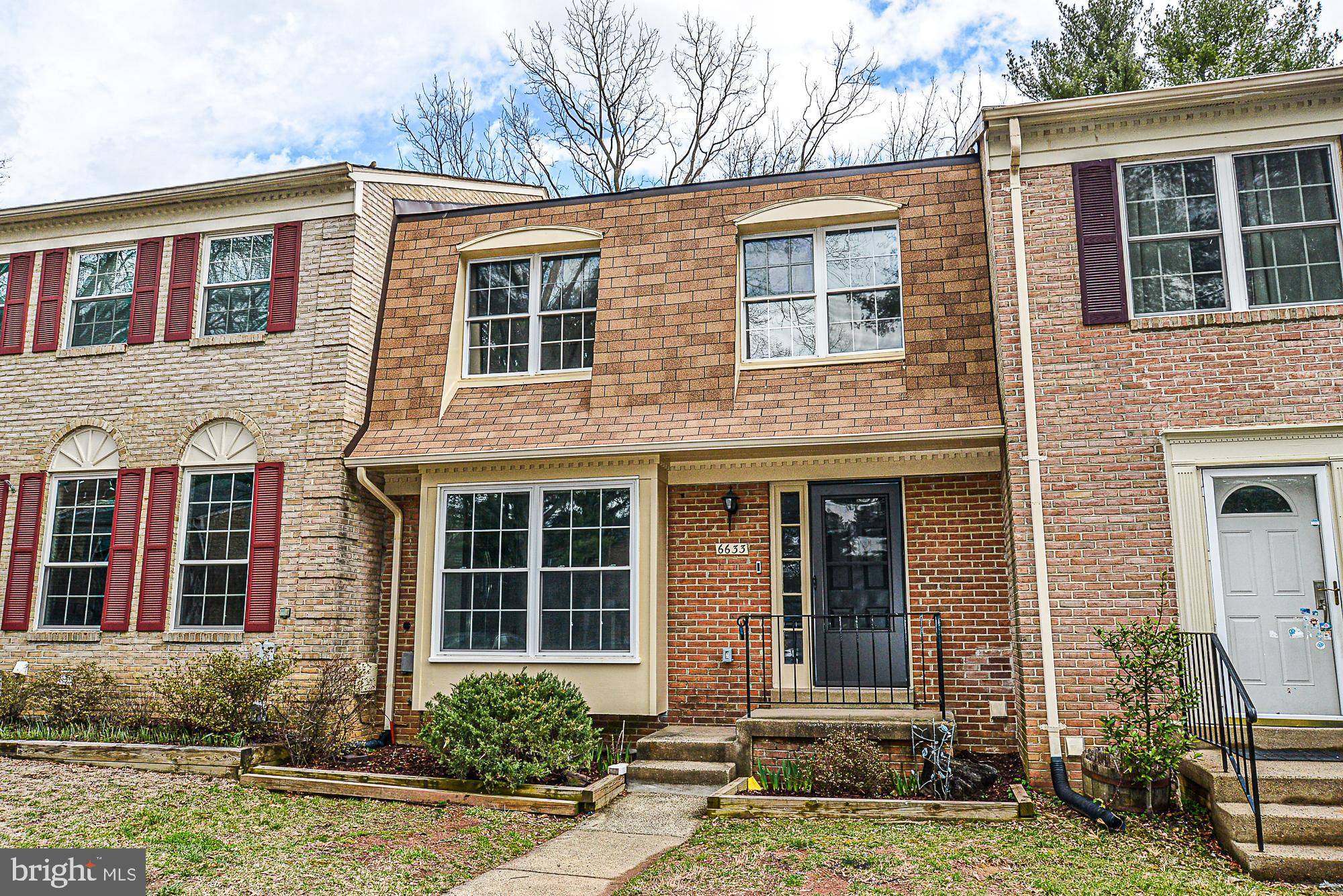 Springfield, VA 22152,6633 SUMMER GRAPE CT