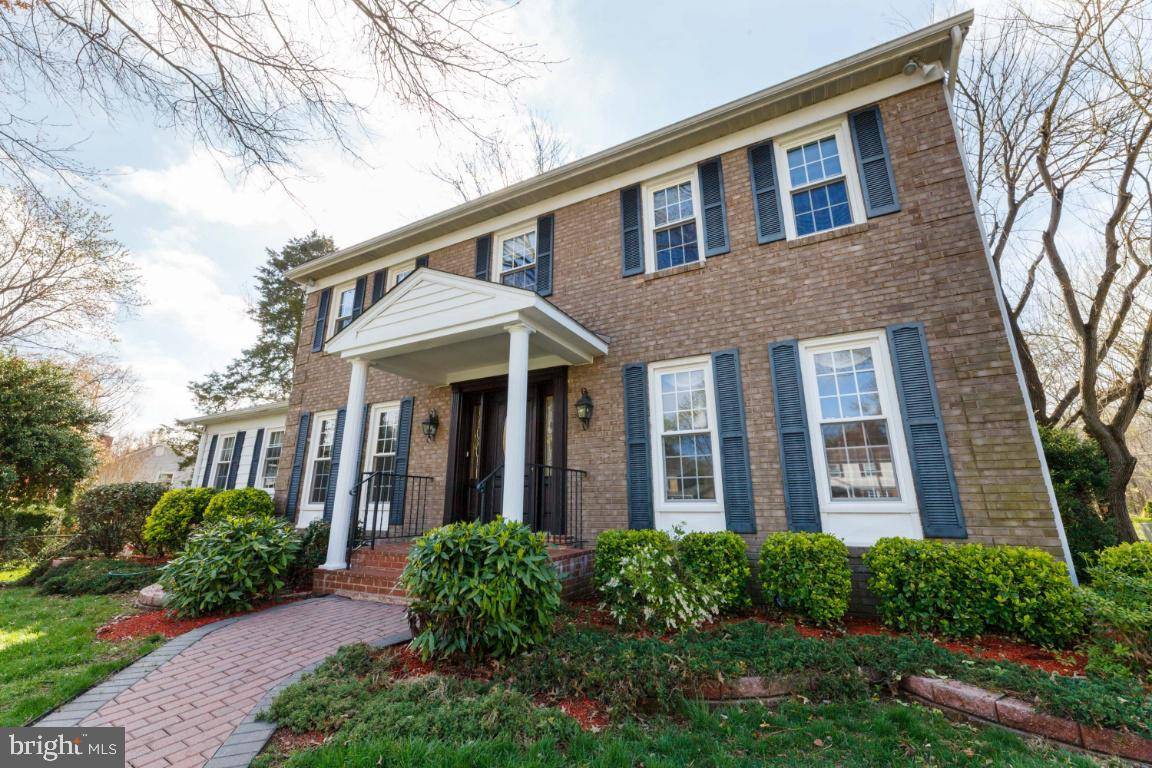 Alexandria, VA 22315,7813 KINCARDINE CT