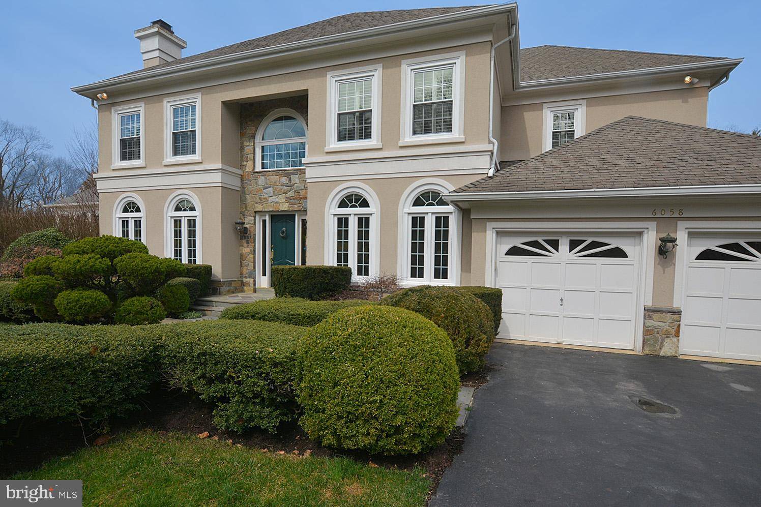 Mclean, VA 22101,6058 SUGARSTONE CT