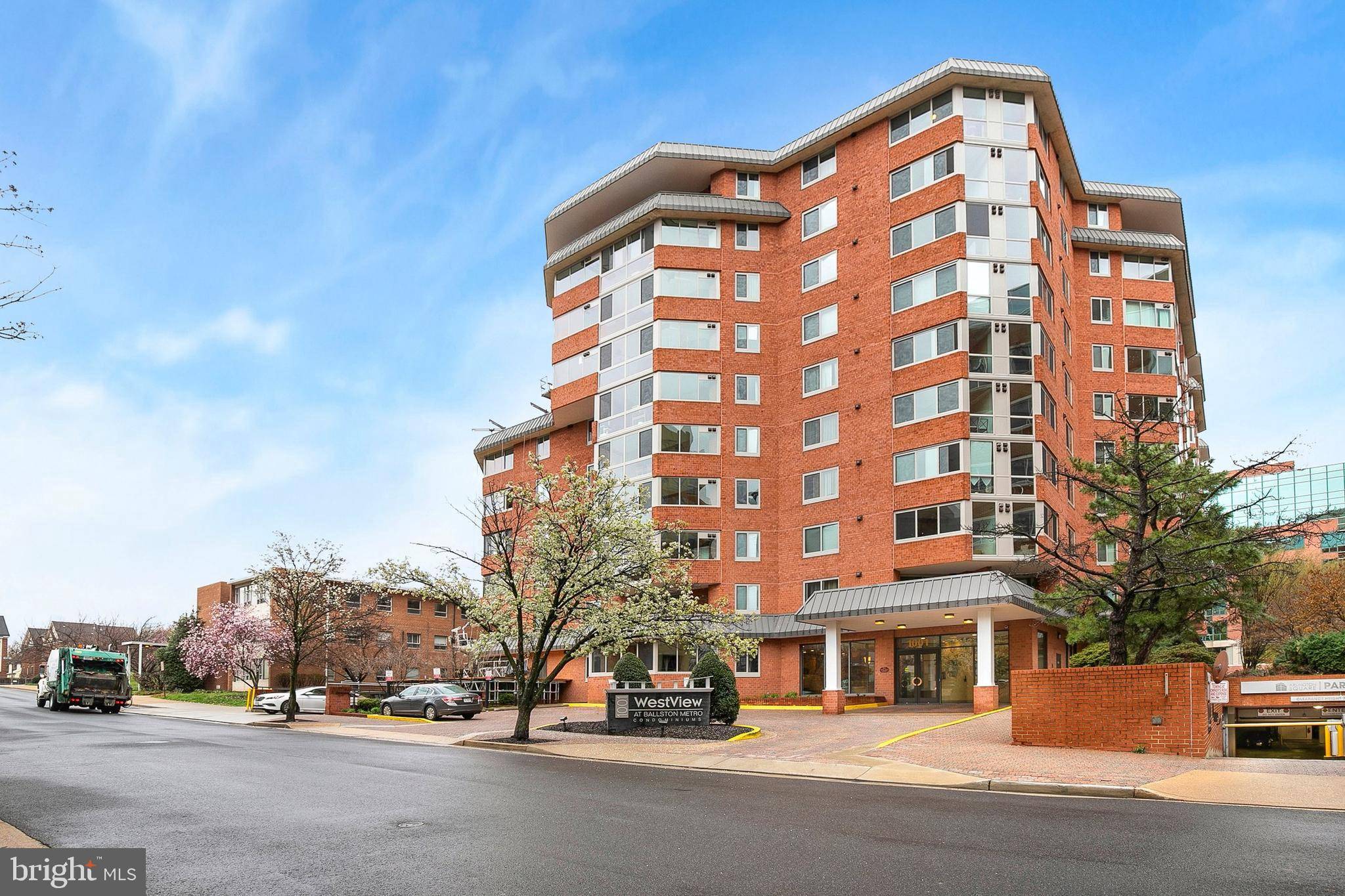 Arlington, VA 22201,1001 N VERMONT ST #1009