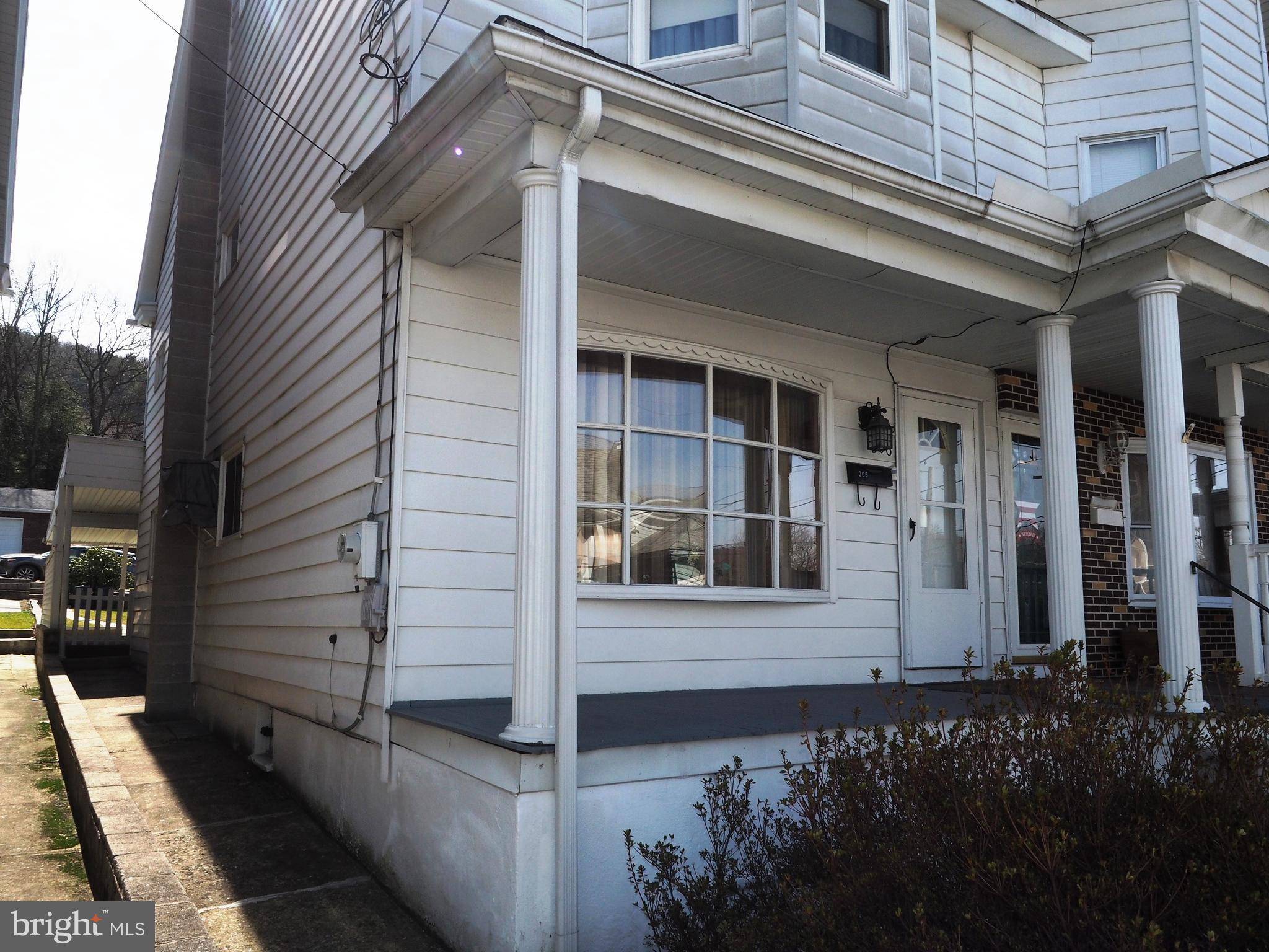 Tamaqua, PA 18252,306 ARLINGTON ST