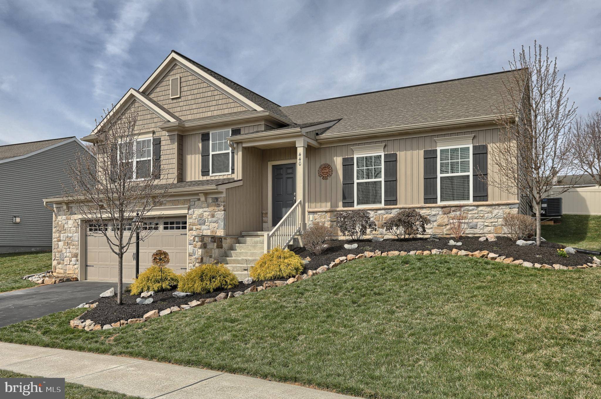 Annville, PA 17003,440 FIELDSTONE DR