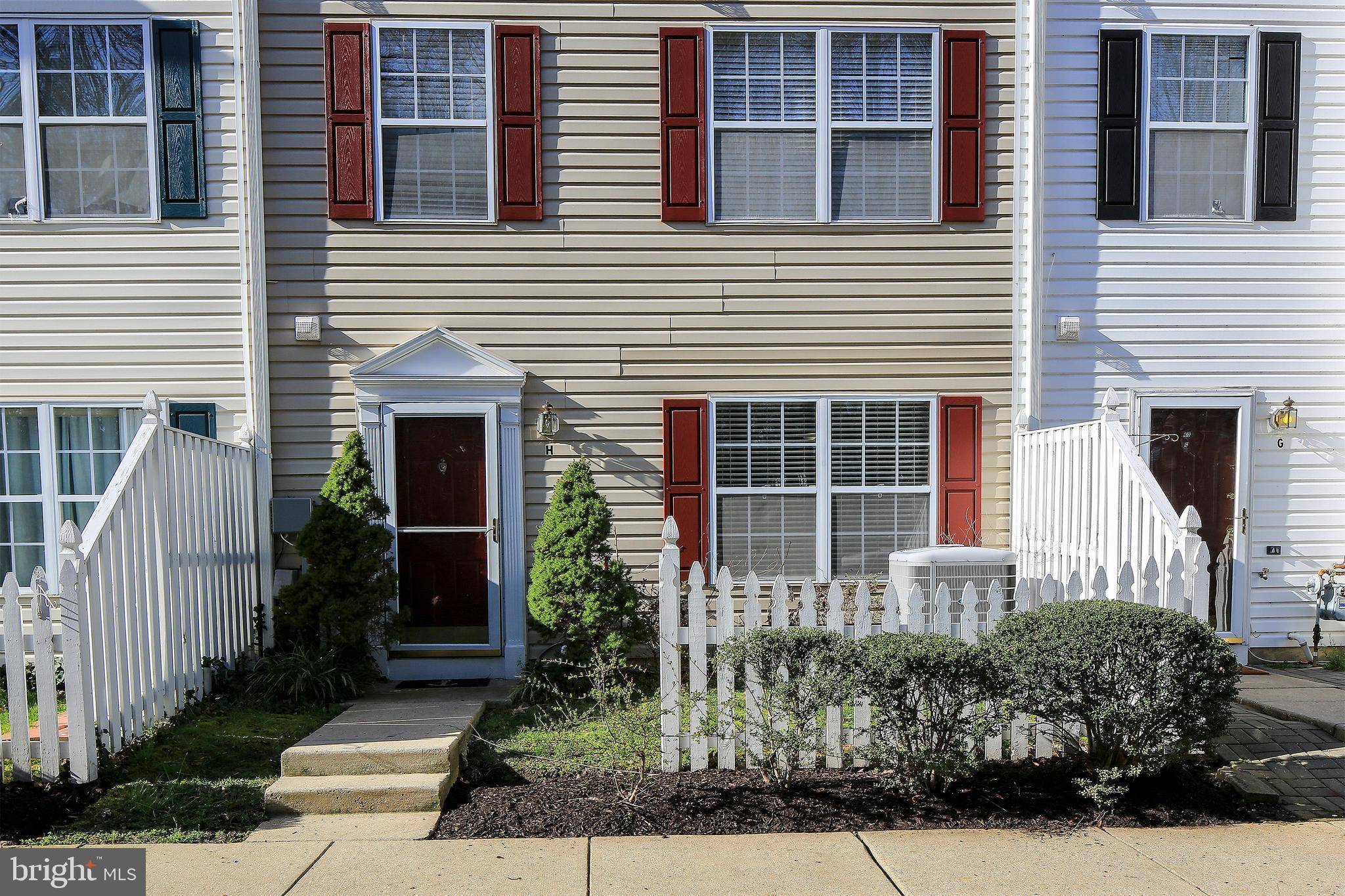 Annapolis, MD 21403,60-H AMBERSTONE CT