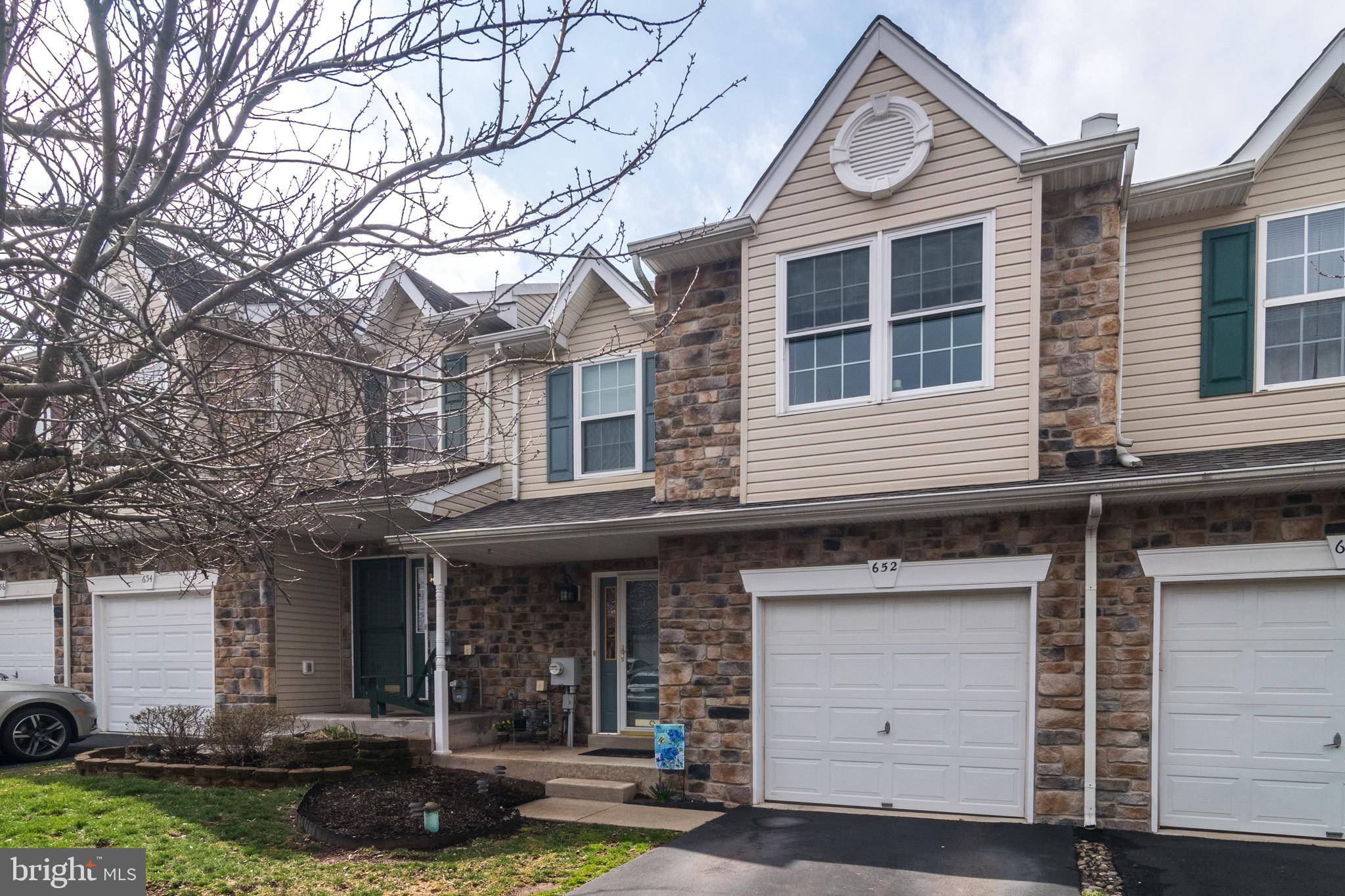 Harleysville, PA 19438,652 CHADBOURNE CT