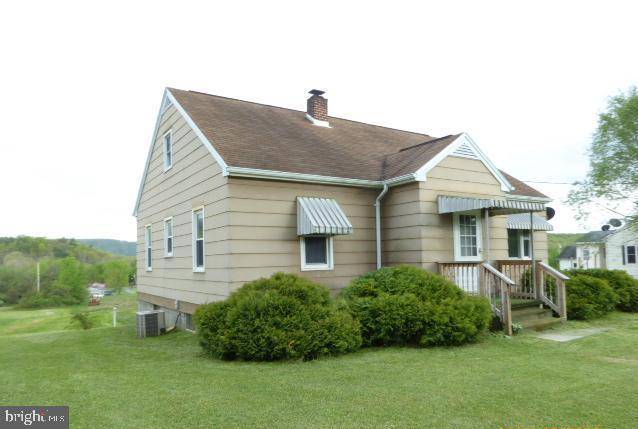 Springfield, WV 26763,13 FIELDS LN