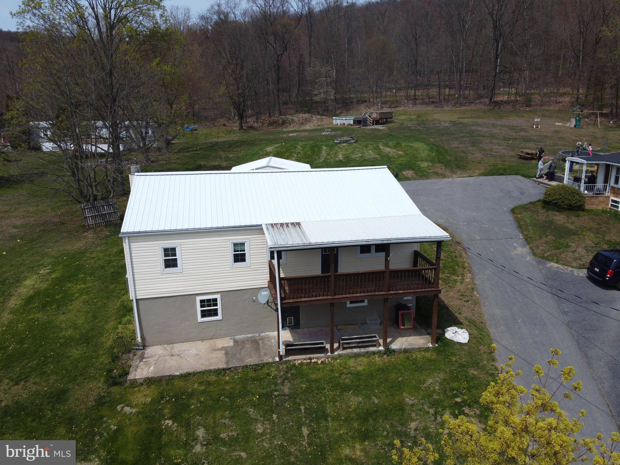 Duncannon, PA 17020,228 NOTCH RD