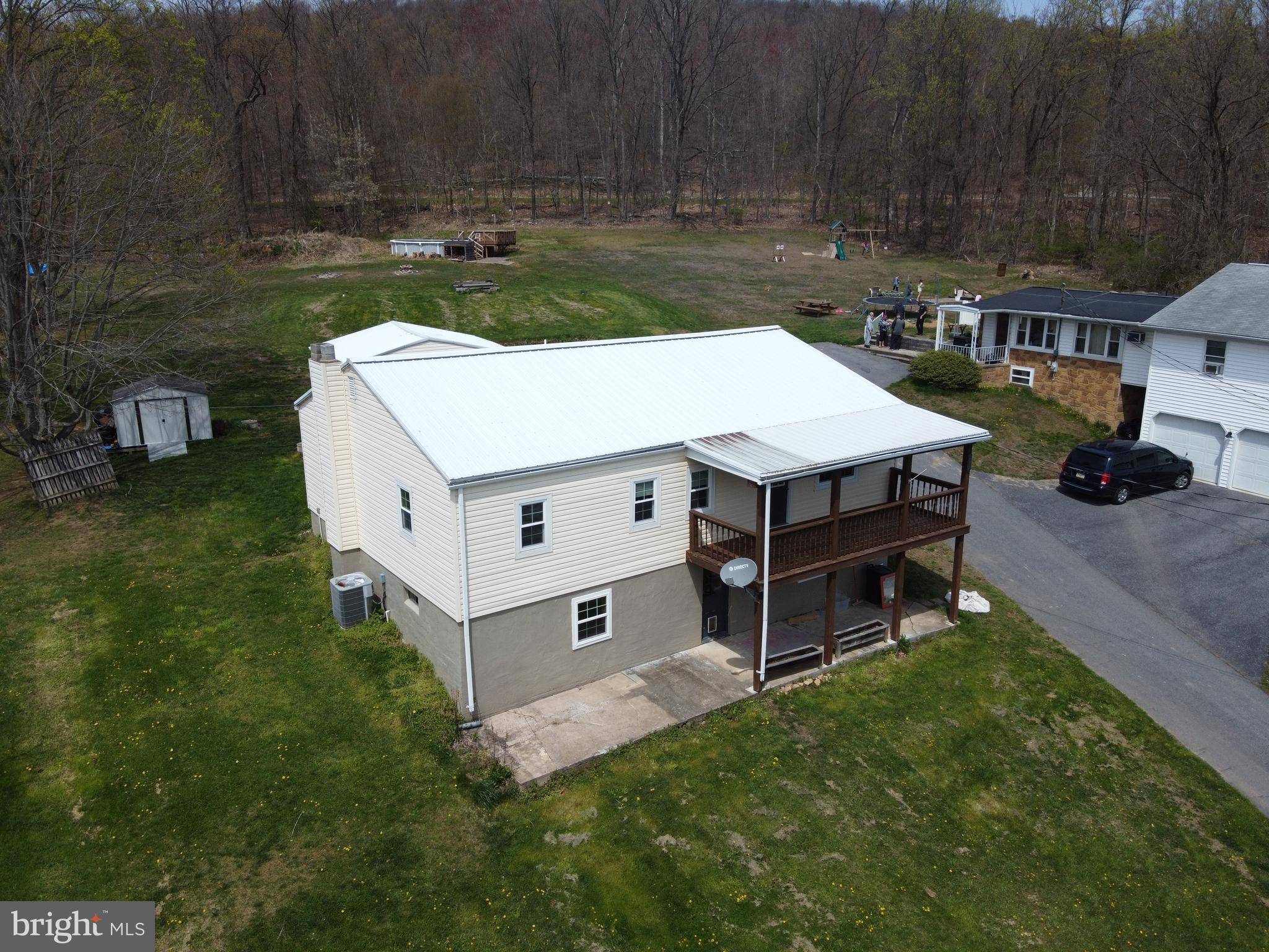 Duncannon, PA 17020,228 NOTCH RD