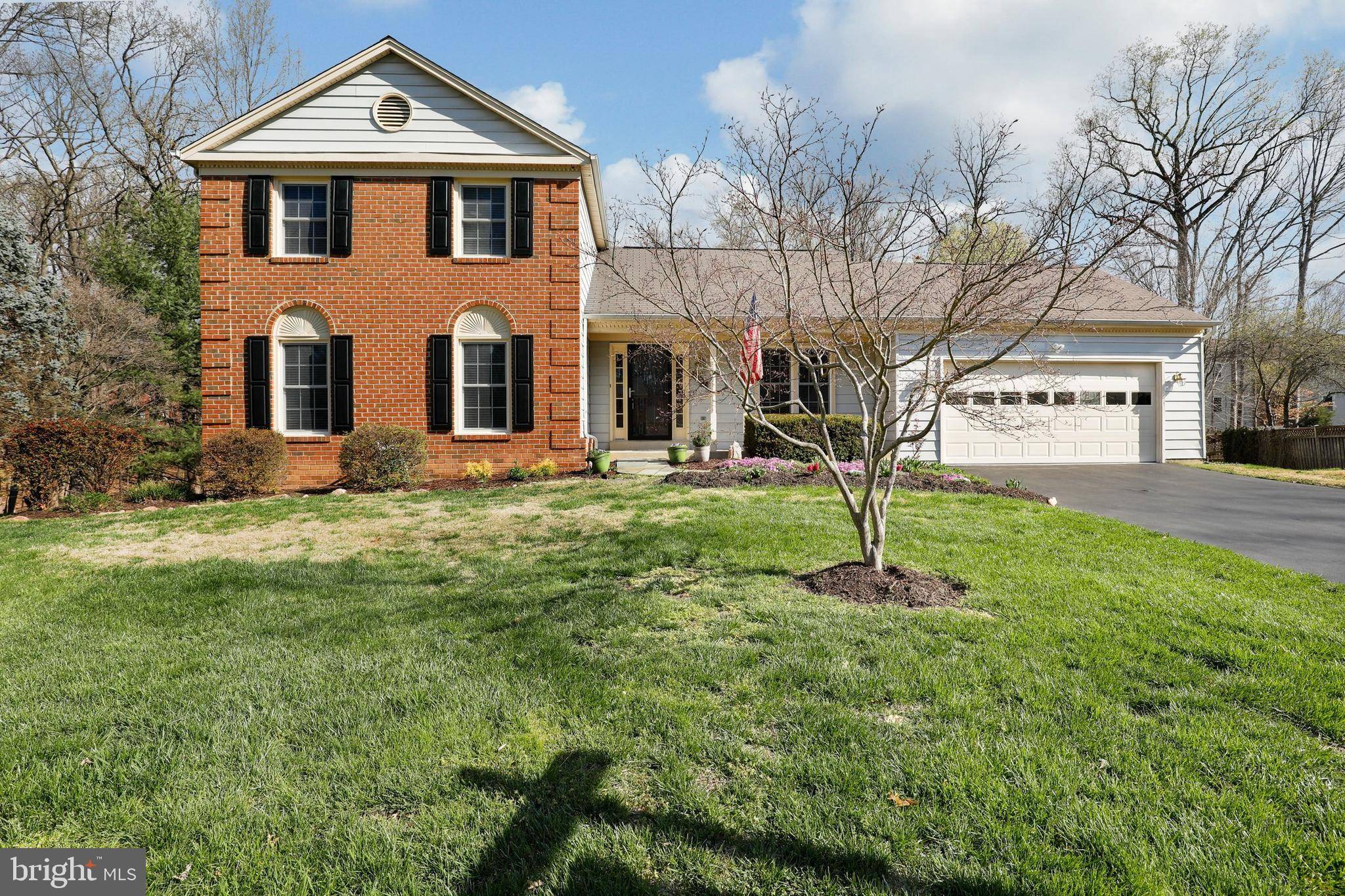 Springfield, VA 22152,6507 PARK VIEW CT