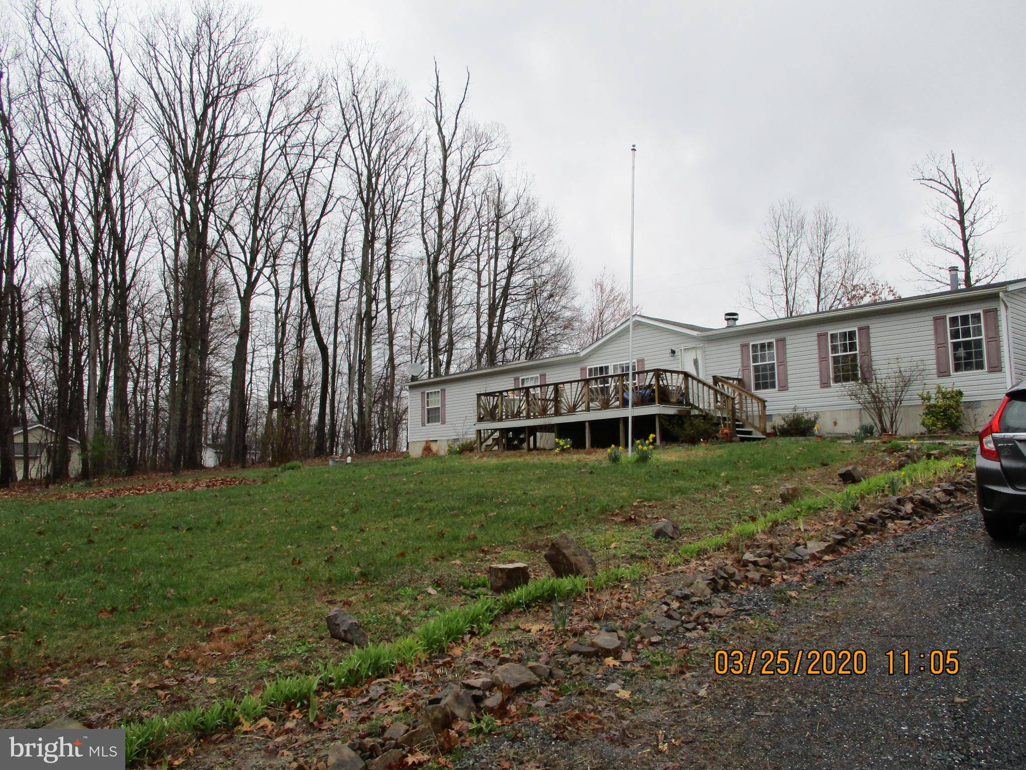 Hedgesville, WV 25427,190 DUSTY LN