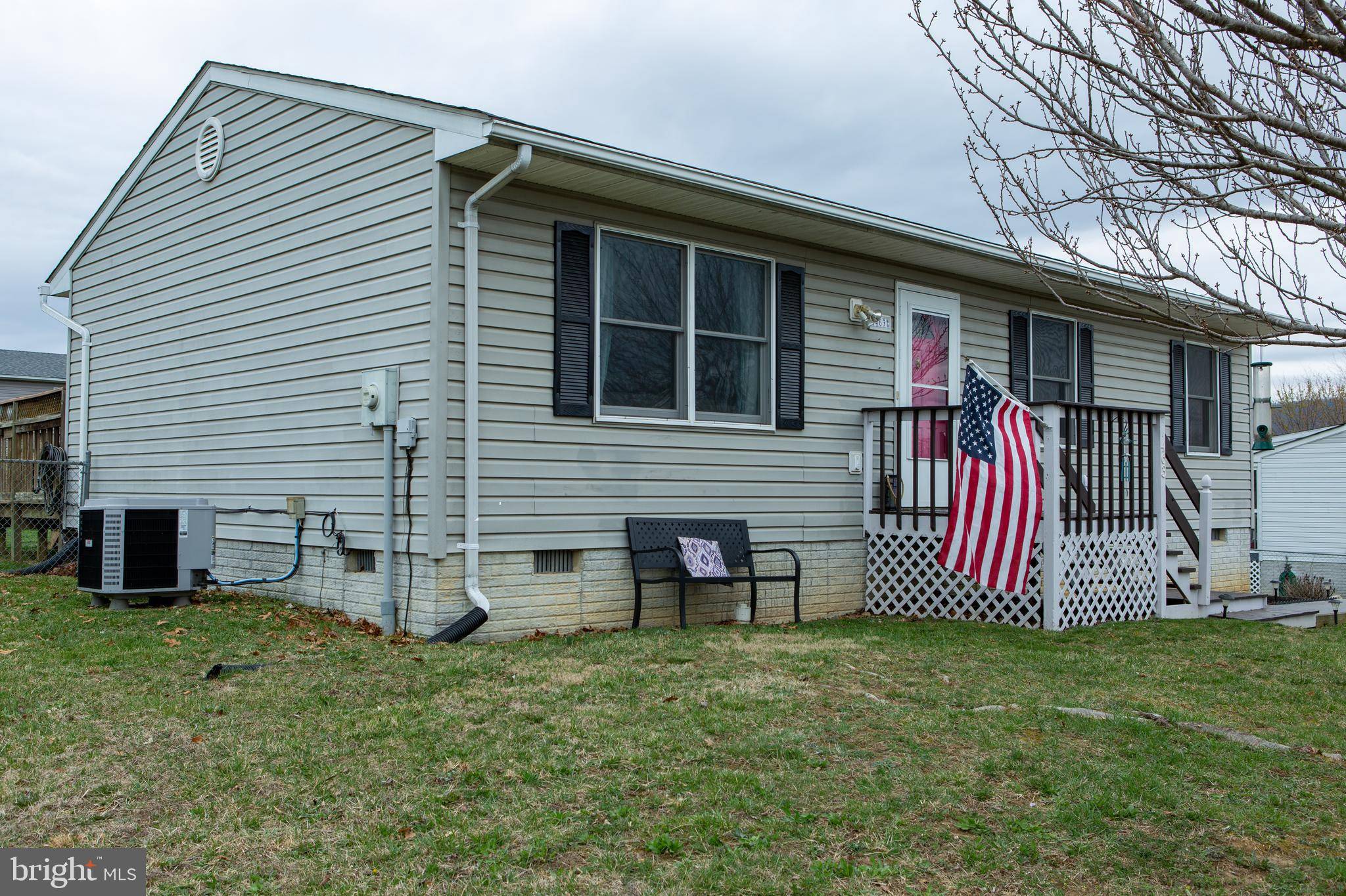 Strasburg, VA 22657,463 LITTLE SORREL DR