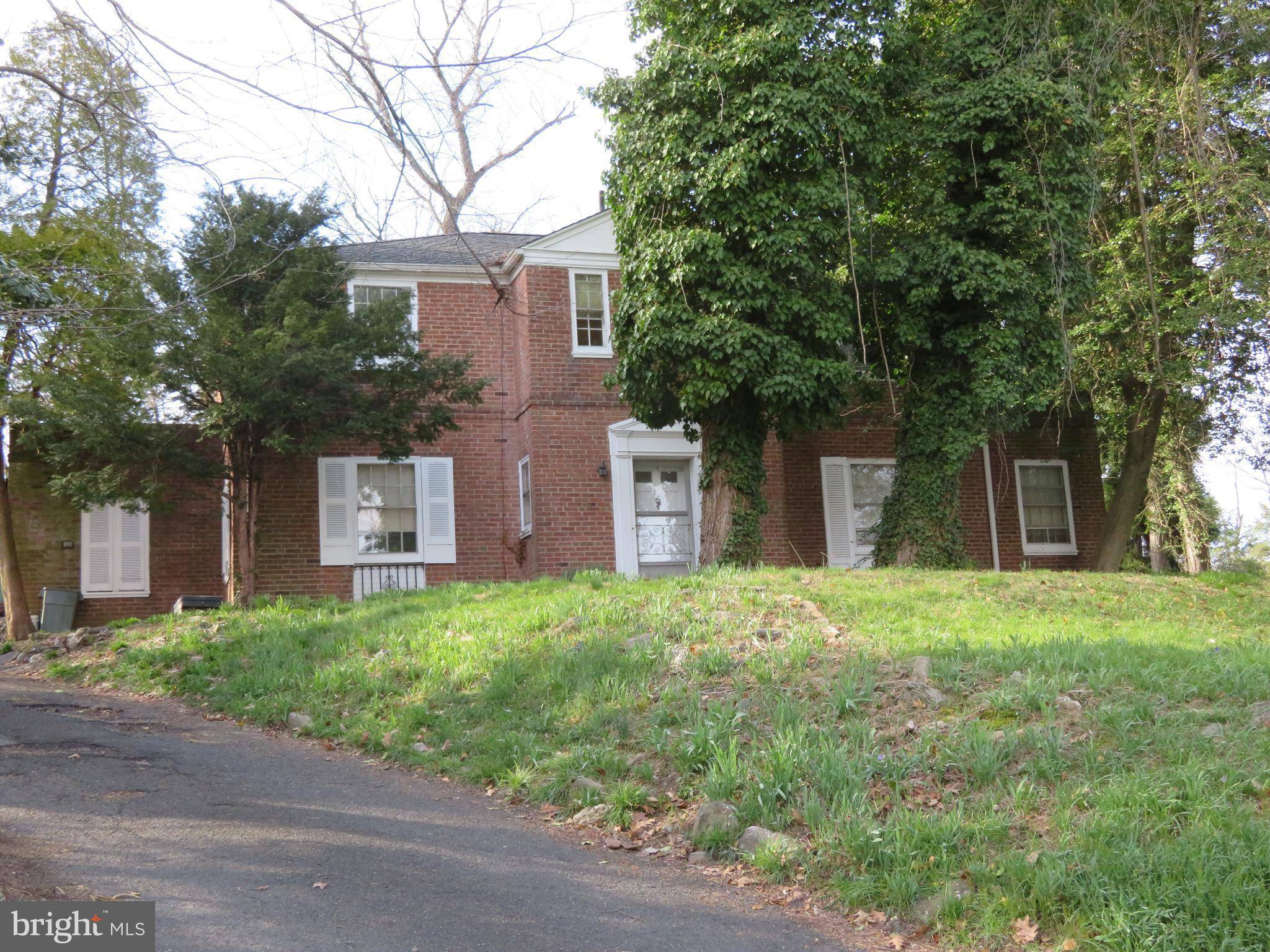 Wyncote, PA 19095,7812 WASHINGTON LN