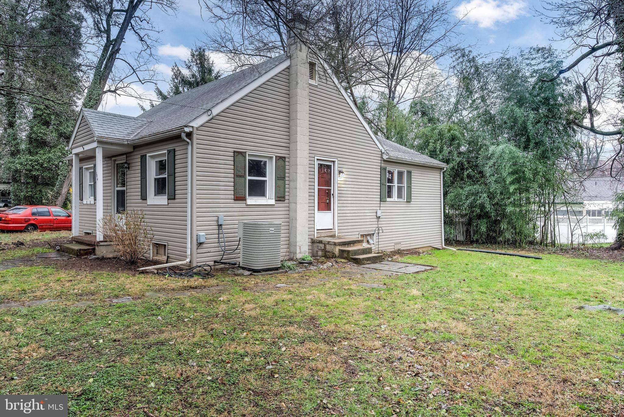 Lemoyne, PA 17043,104 CLARKTON CT