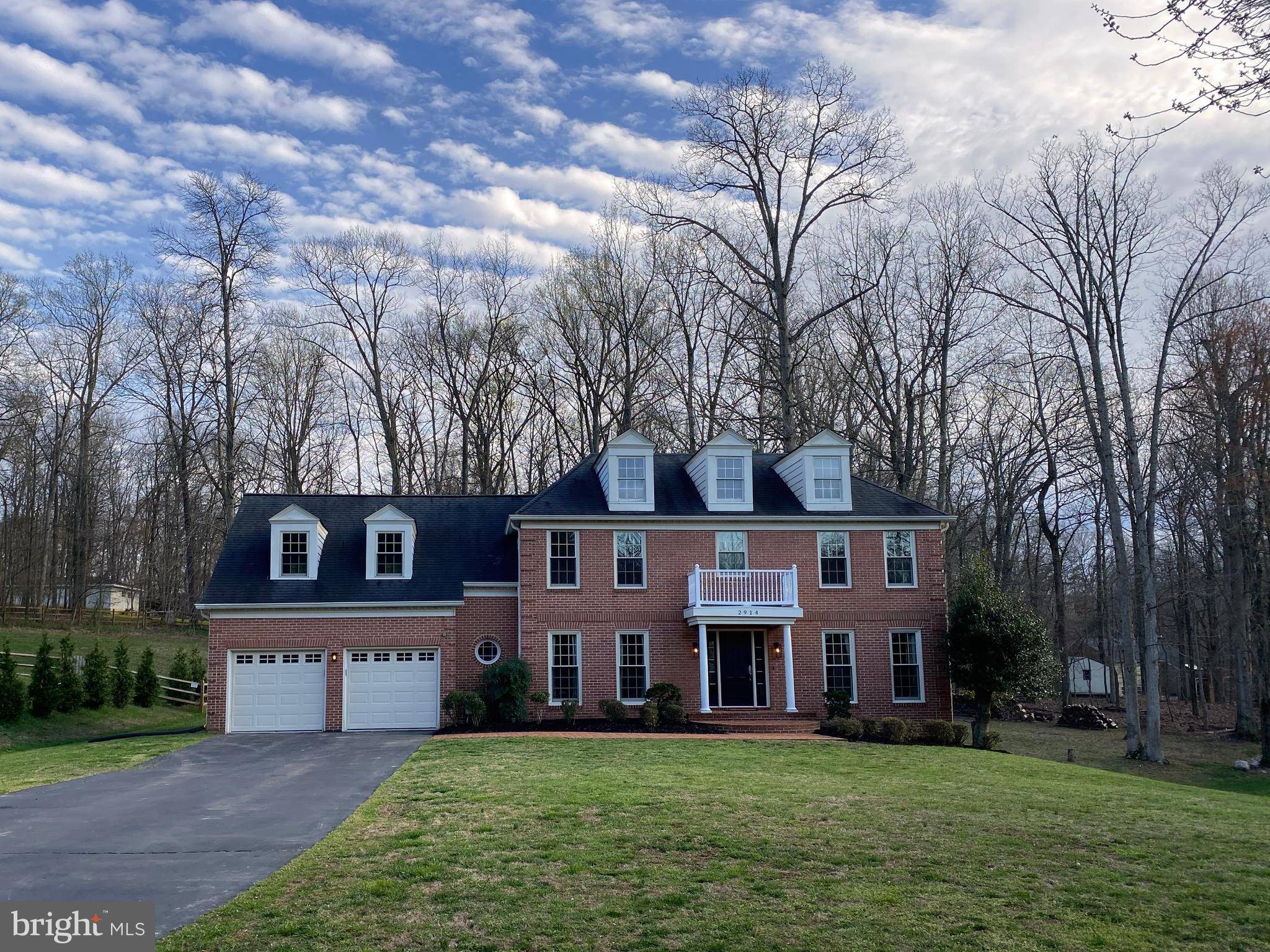 Oakton, VA 22124,2914 OAKTON RIDGE CIR