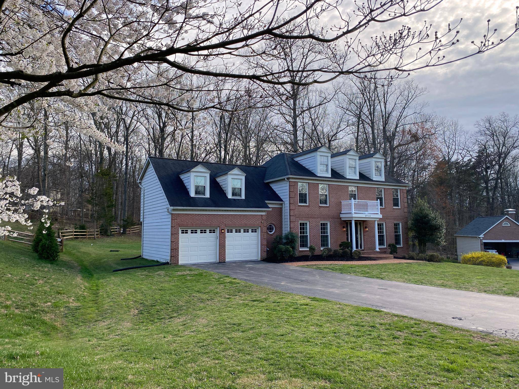 Oakton, VA 22124,2914 OAKTON RIDGE CIR