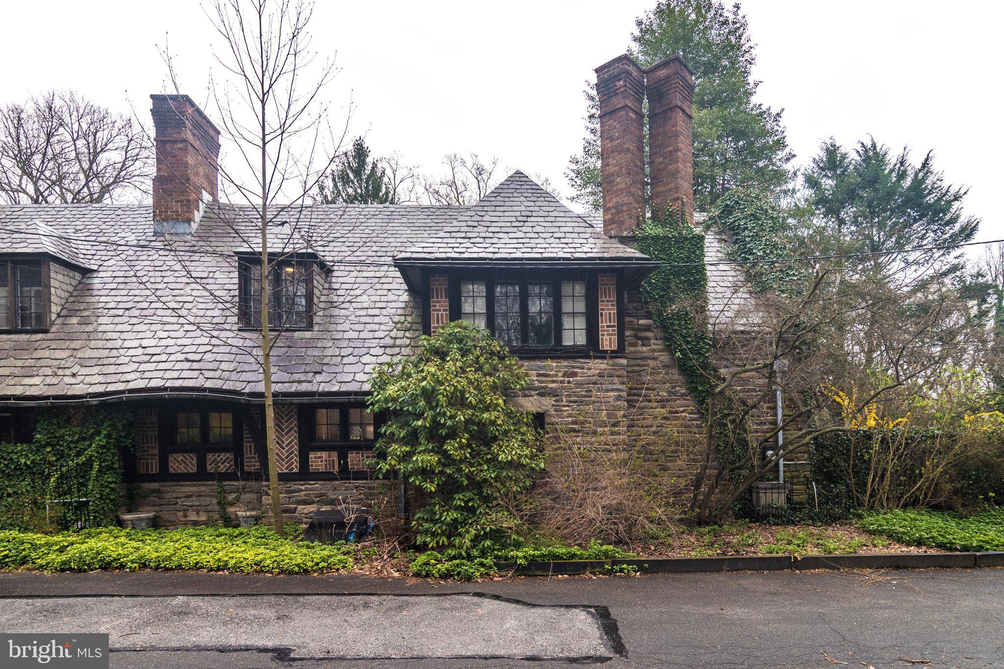 Elkins Park, PA 19027,7924 HIDDEN LN