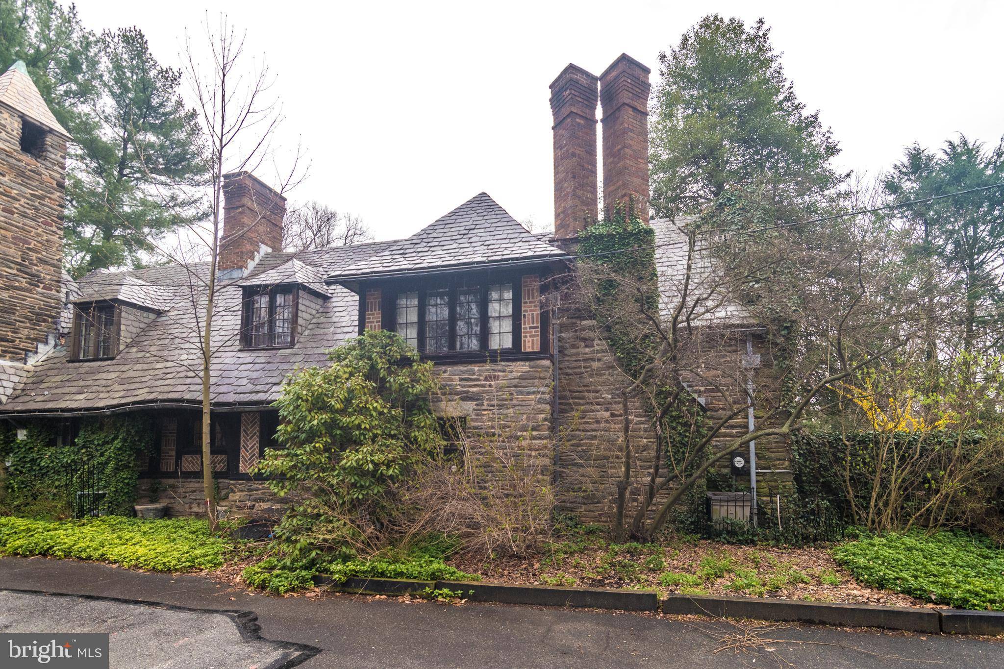 Elkins Park, PA 19027,7924 HIDDEN LN