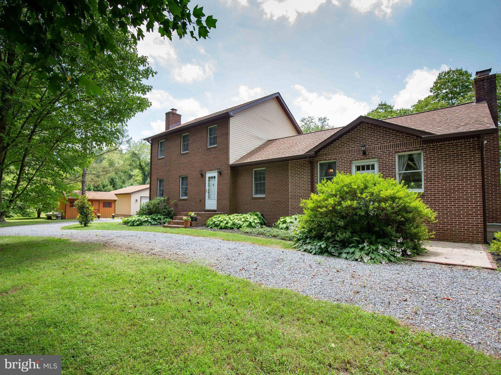 Kearneysville, WV 25430,161 EVERHART DR