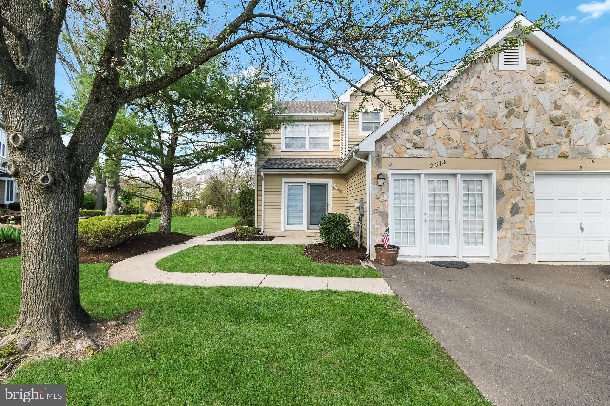 Warrington, PA 18976,2314 ORCHARD HILL CIR