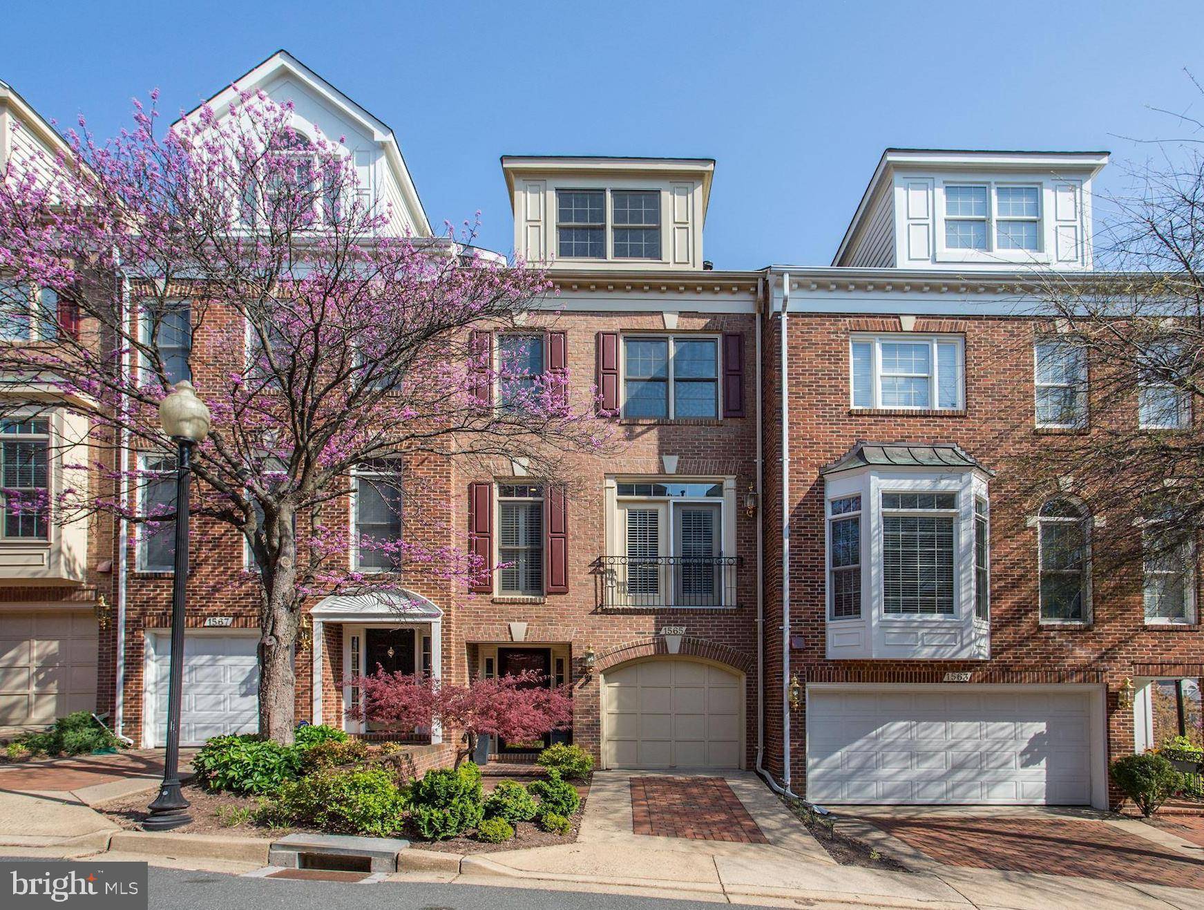 Arlington, VA 22209,1565 21ST CT N