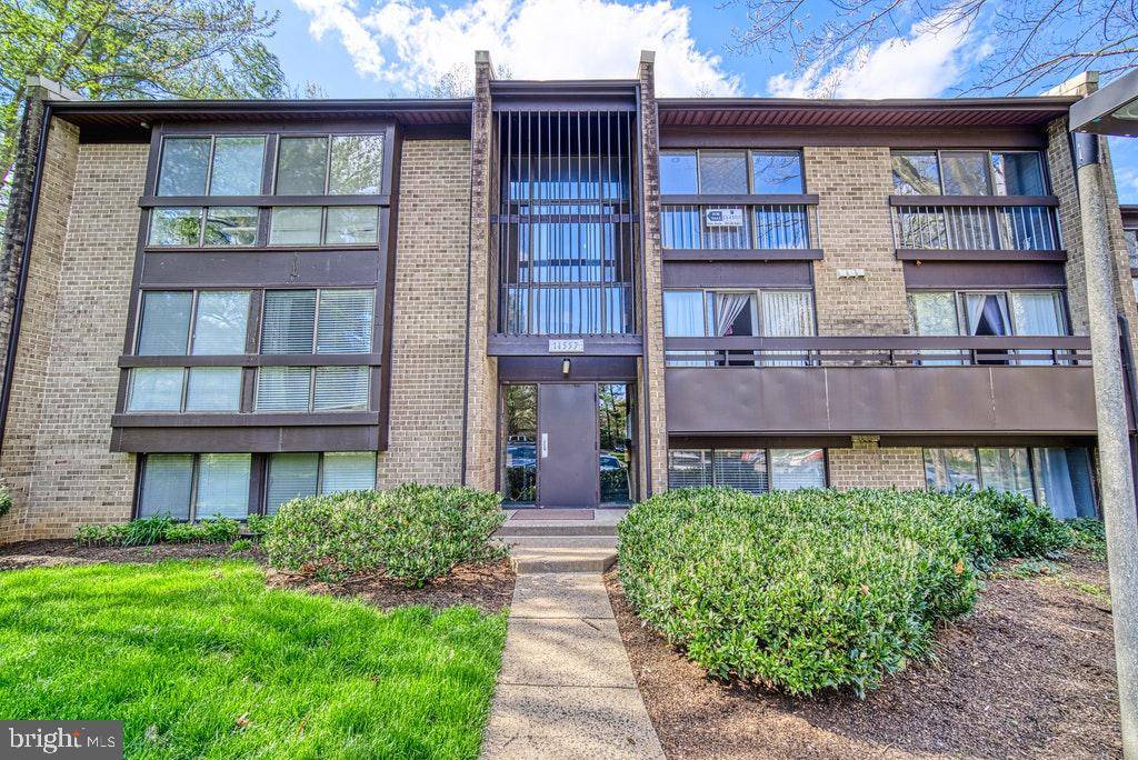 Reston, VA 20191,11557 ROLLING GREEN CT #301