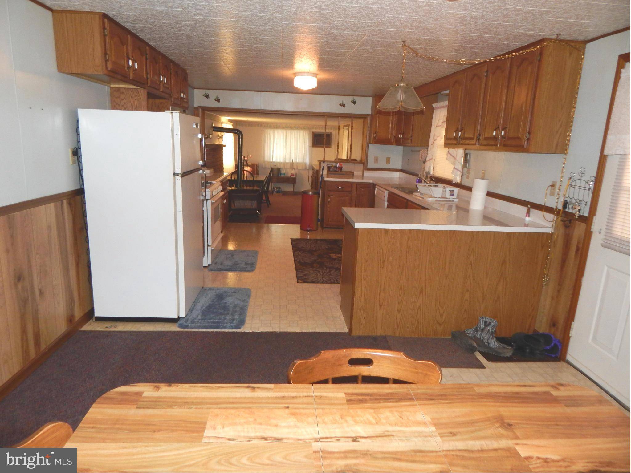 Great Cacapon, WV 25422,4162 ORLEANS RD