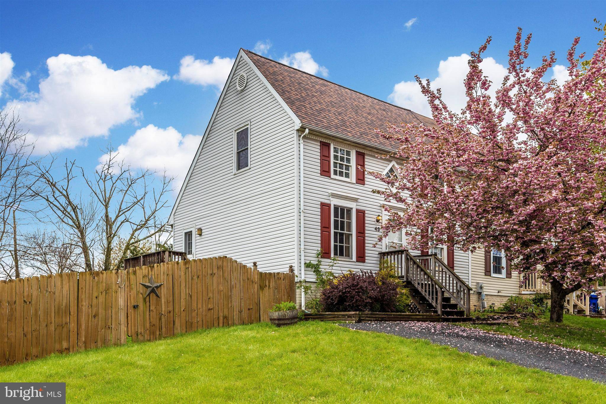 Emmitsburg, MD 21727,43 PROVINCIAL PKWY