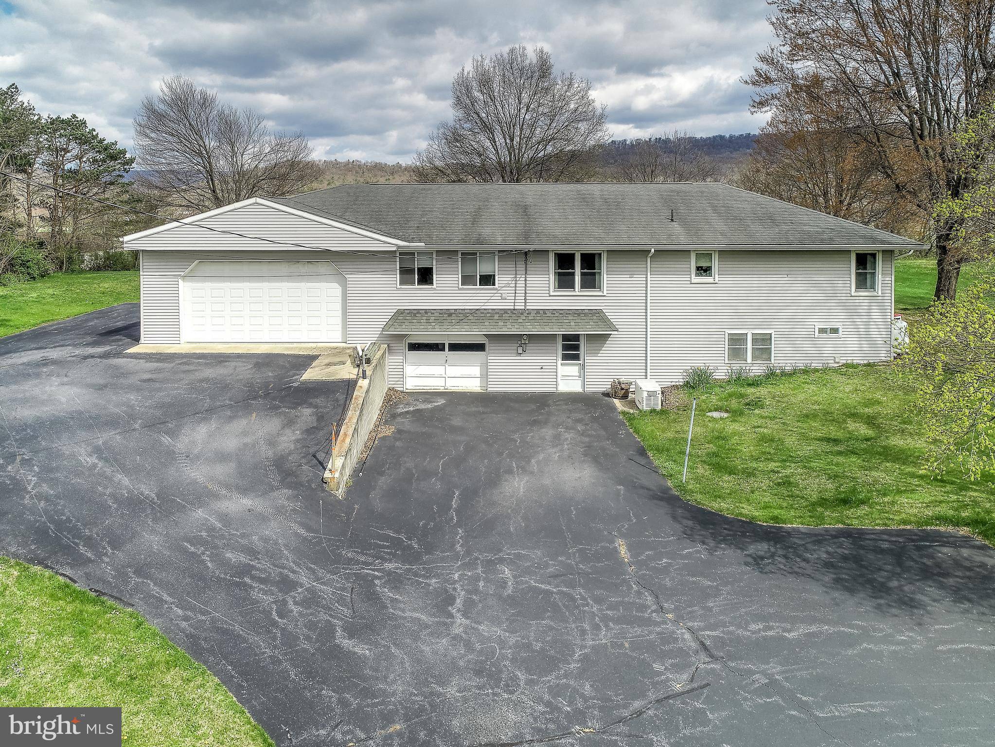 Grantville, PA 17028,998 MANADA GAP RD