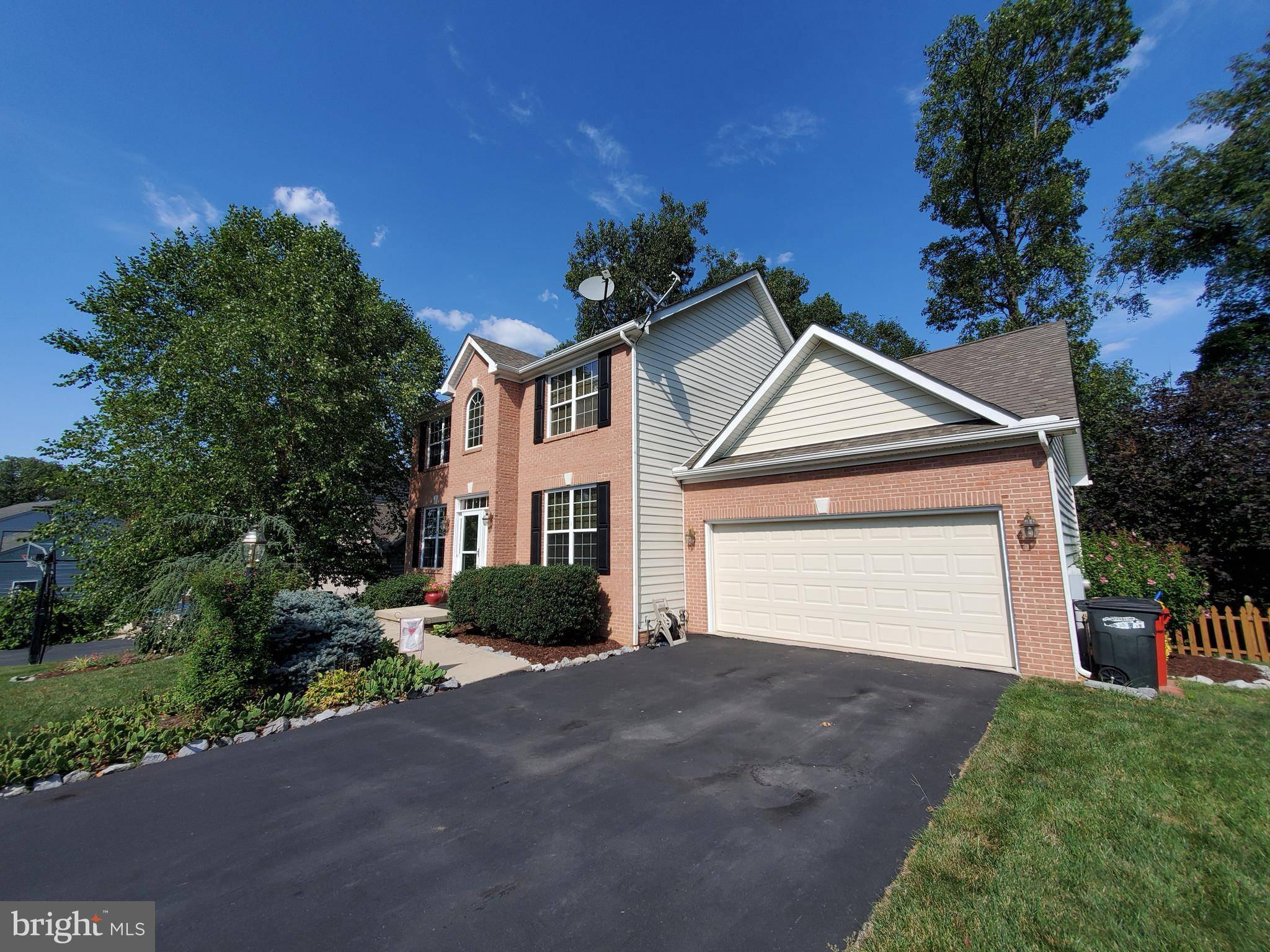 Inwood, WV 25428,111 LURE CT