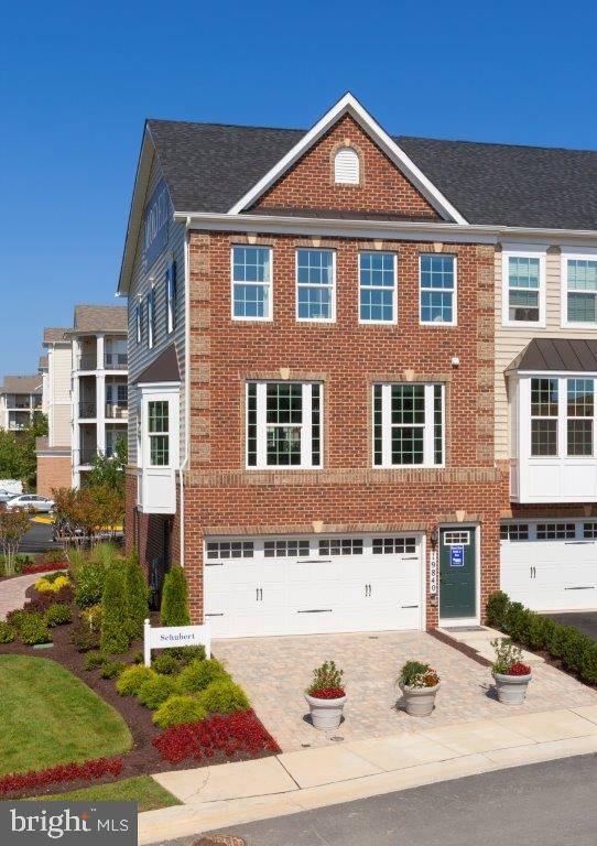 Upper Marlboro, MD 20772,5700 RICHMANOR TER #H