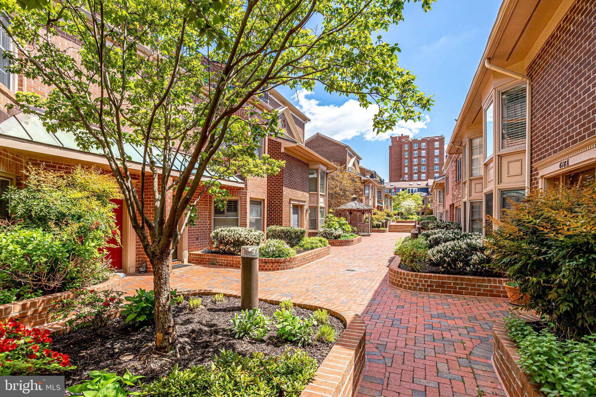 Arlington, VA 22203,622-A N TAZEWELL ST