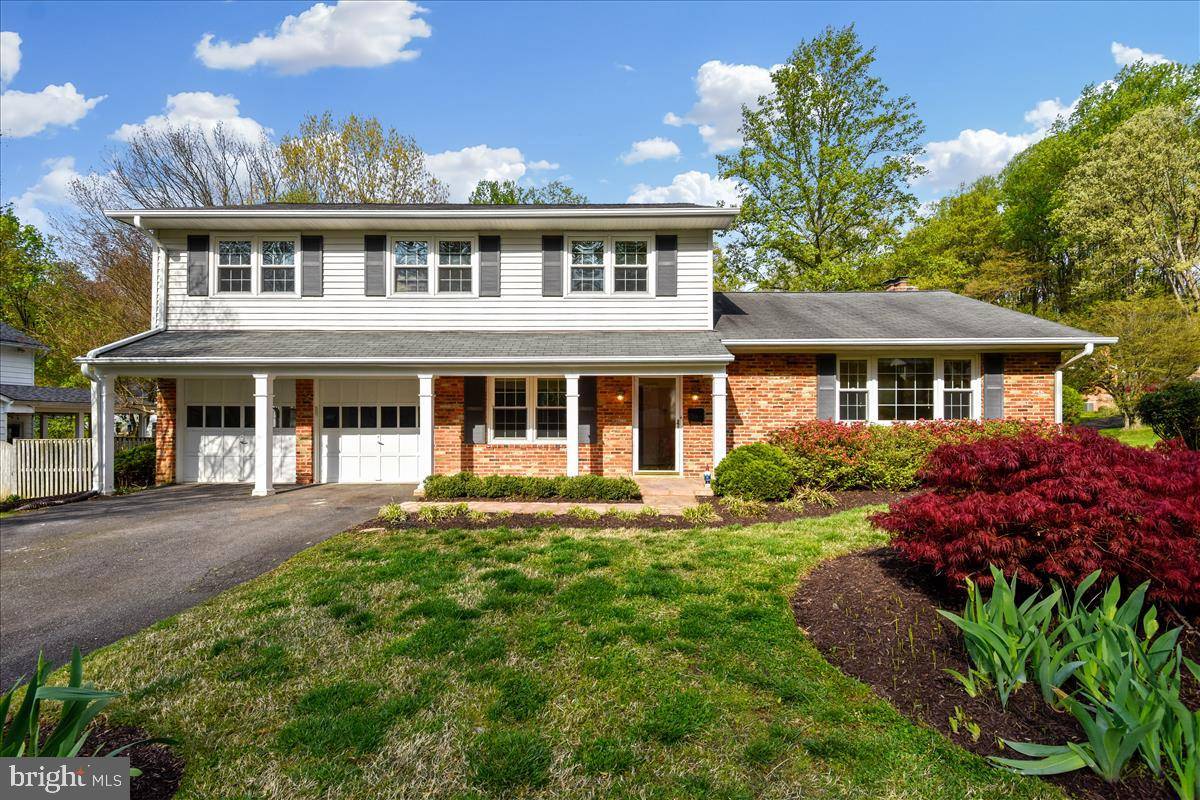 Annandale, VA 22003,3440 LAUNCELOT WAY