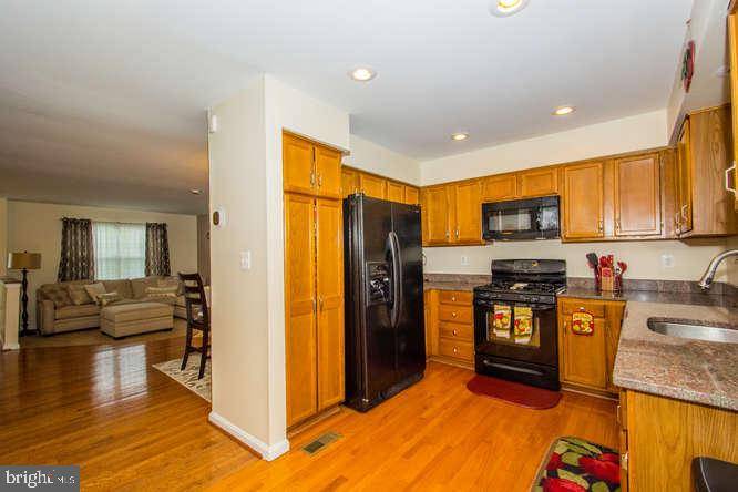 Randallstown, MD 21133,8910 HARKATE WAY