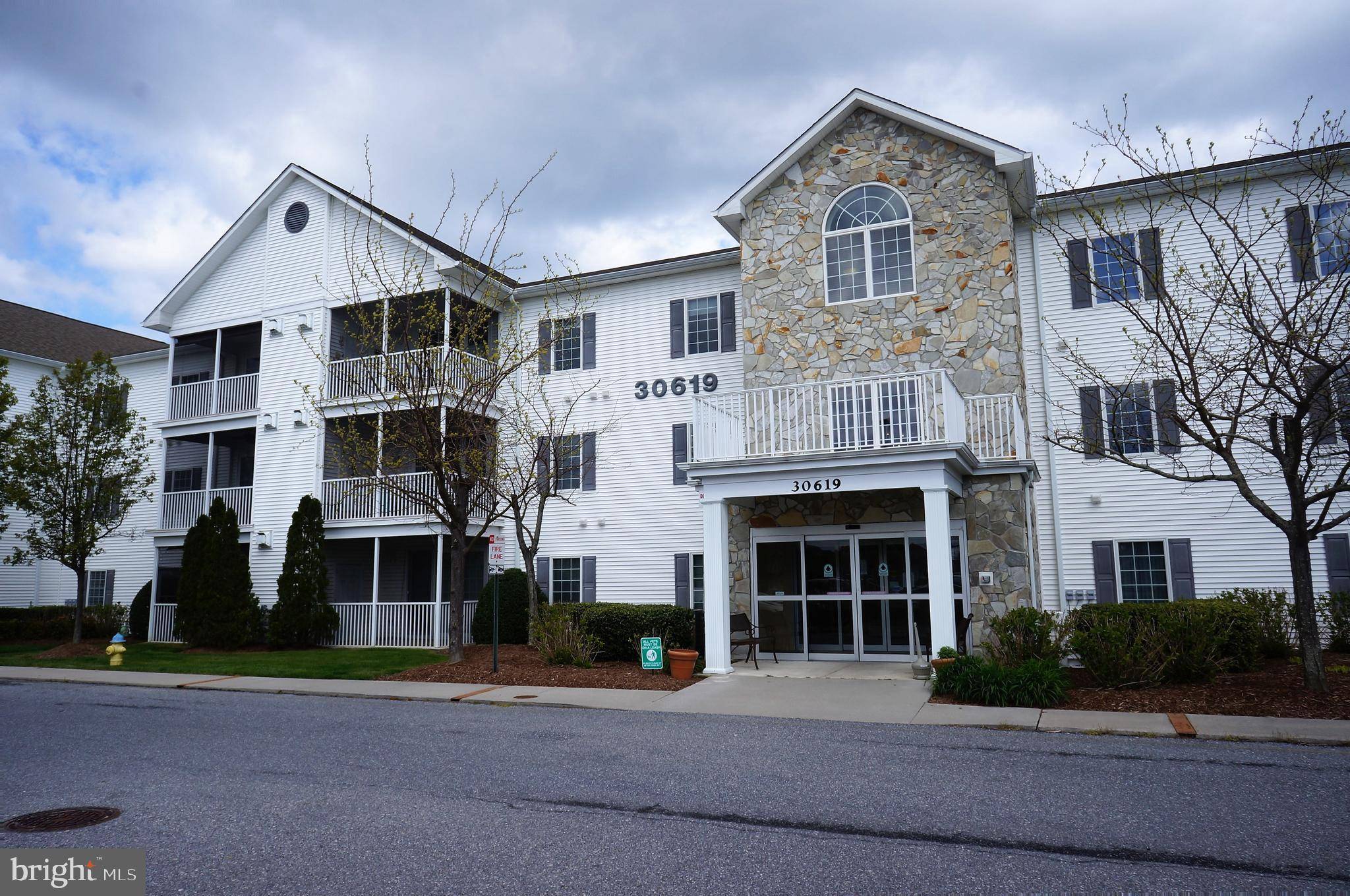 Ocean View, DE 19970,30619 CEDAR NECK RD #1304