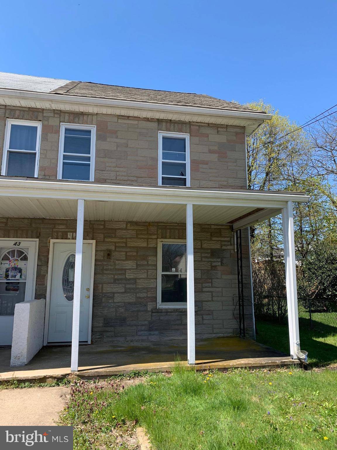 Pomeroy, PA 19367,227 W CHESTNUT ST