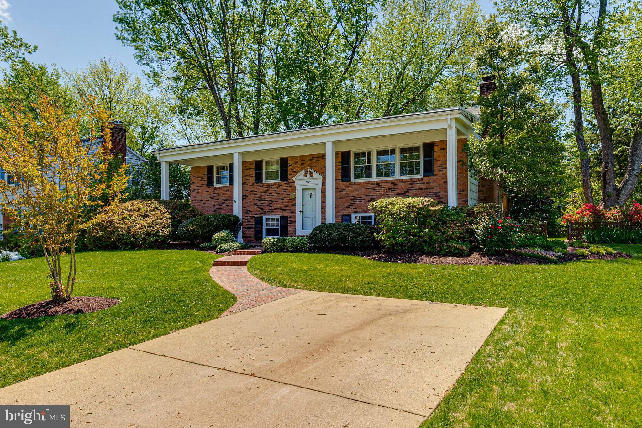 Alexandria, VA 22315,5709 MARBLE ARCH WAY