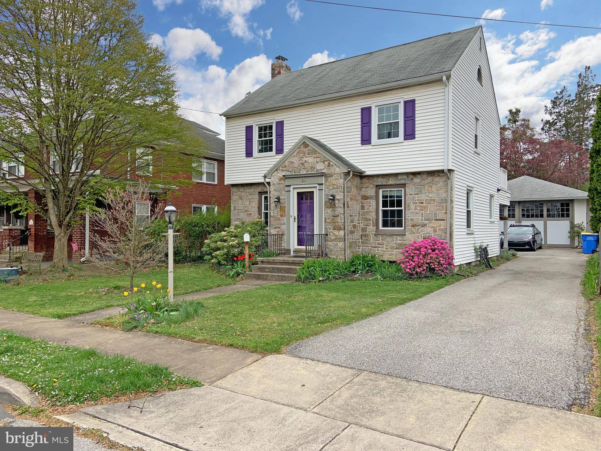 York, PA 17402,24 N FINDLAY ST