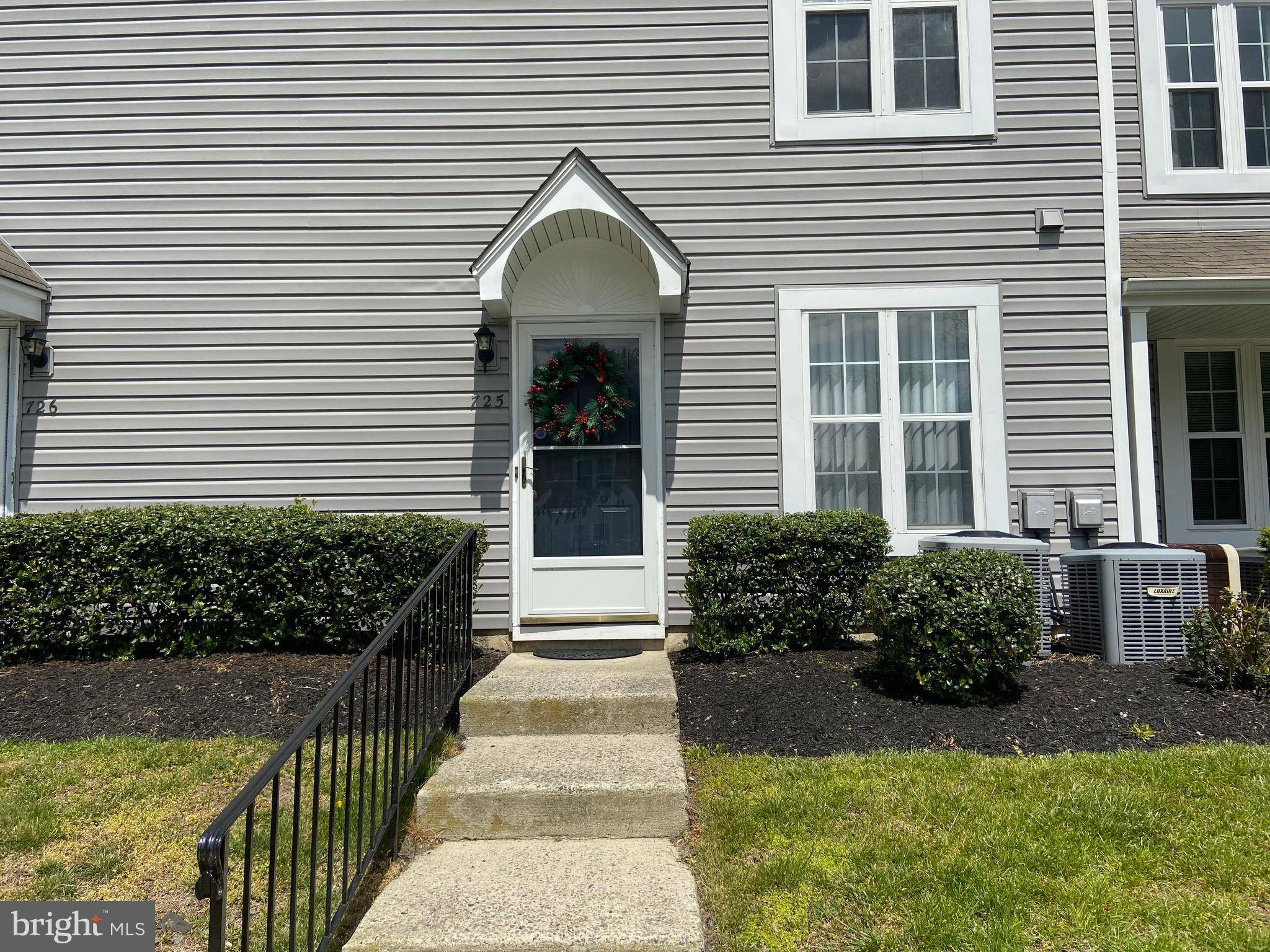 Sewell, NJ 08080,725 SEDGEWICK CT